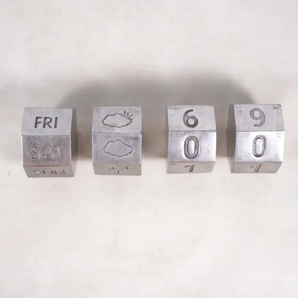 Pottery Barn Pewter Metal Cube Perpetual Desk Calendar Date Office Decor Vintage